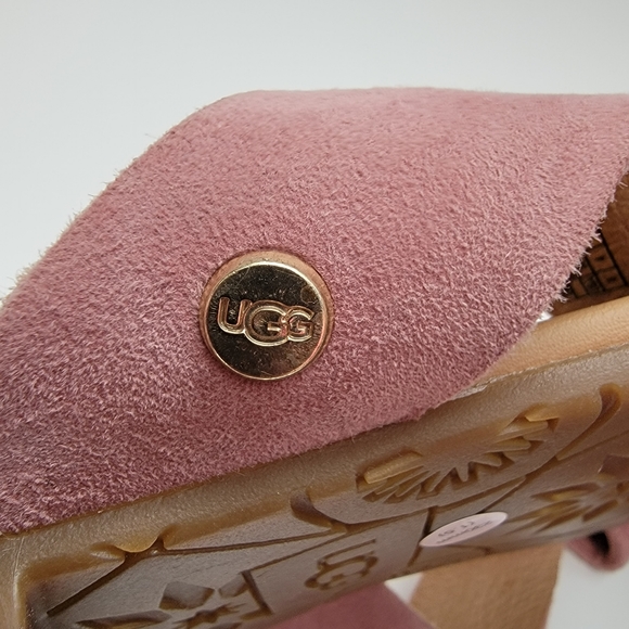 UGG Australia FONDA Seashell Pink SUEDE BOW SANDAL - Picture 3 of 8